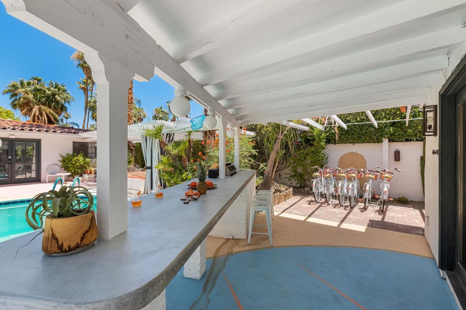Spirit Of Sofia Hotel Palm Springs Exterior photo
